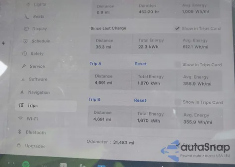 2024 Tesla Model Y Long Range Dual Motor All-Wheel Drive z USA, uszkodzony, nr VIN 7SAYGDEE3RA307154